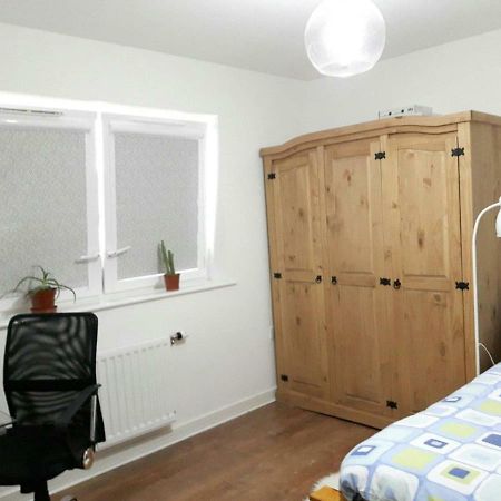 Bed and breakfast Lavi'S House-East Milton Keynes Extérieur photo
