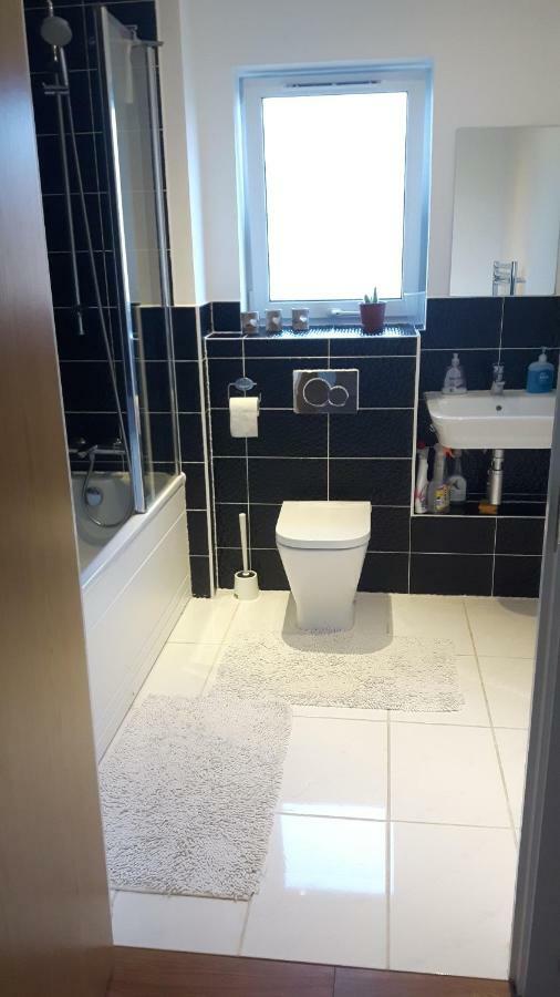 Bed and breakfast Lavi'S House-East Milton Keynes Extérieur photo